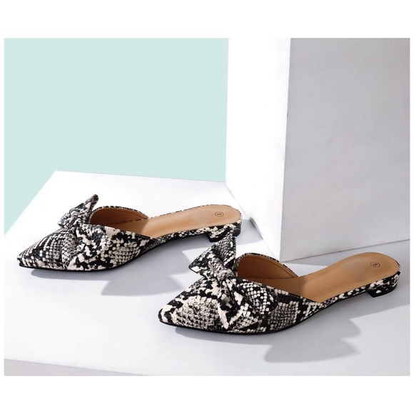 Snakeskin Bow Mules - Picture 4 of 5